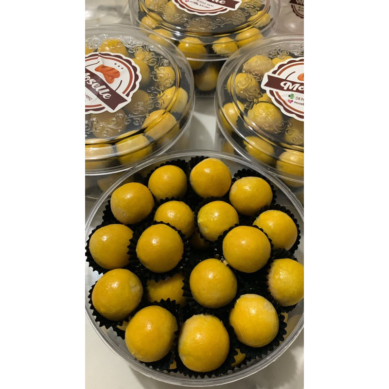 

PREMIUM NASTAS / kue nastar / kue lebaran / kue imlek / kue natal
