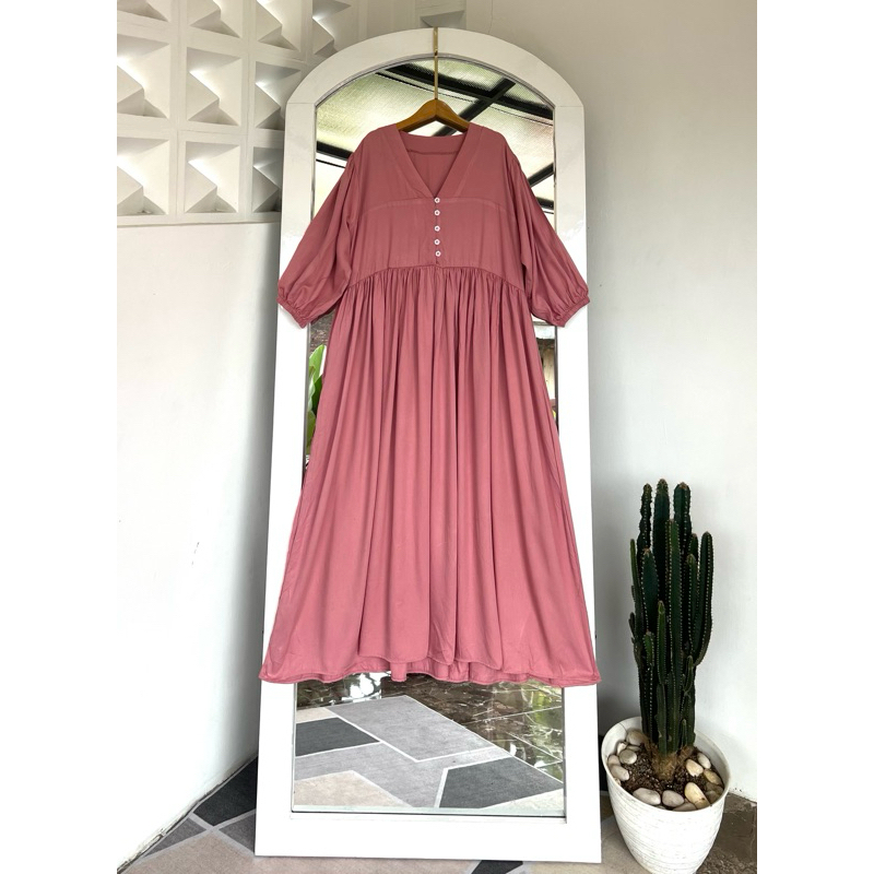 Midi Yulia Rayon Premium Motif Bunga-Bunga