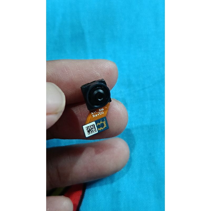 kamera depan Samsung A11 orian