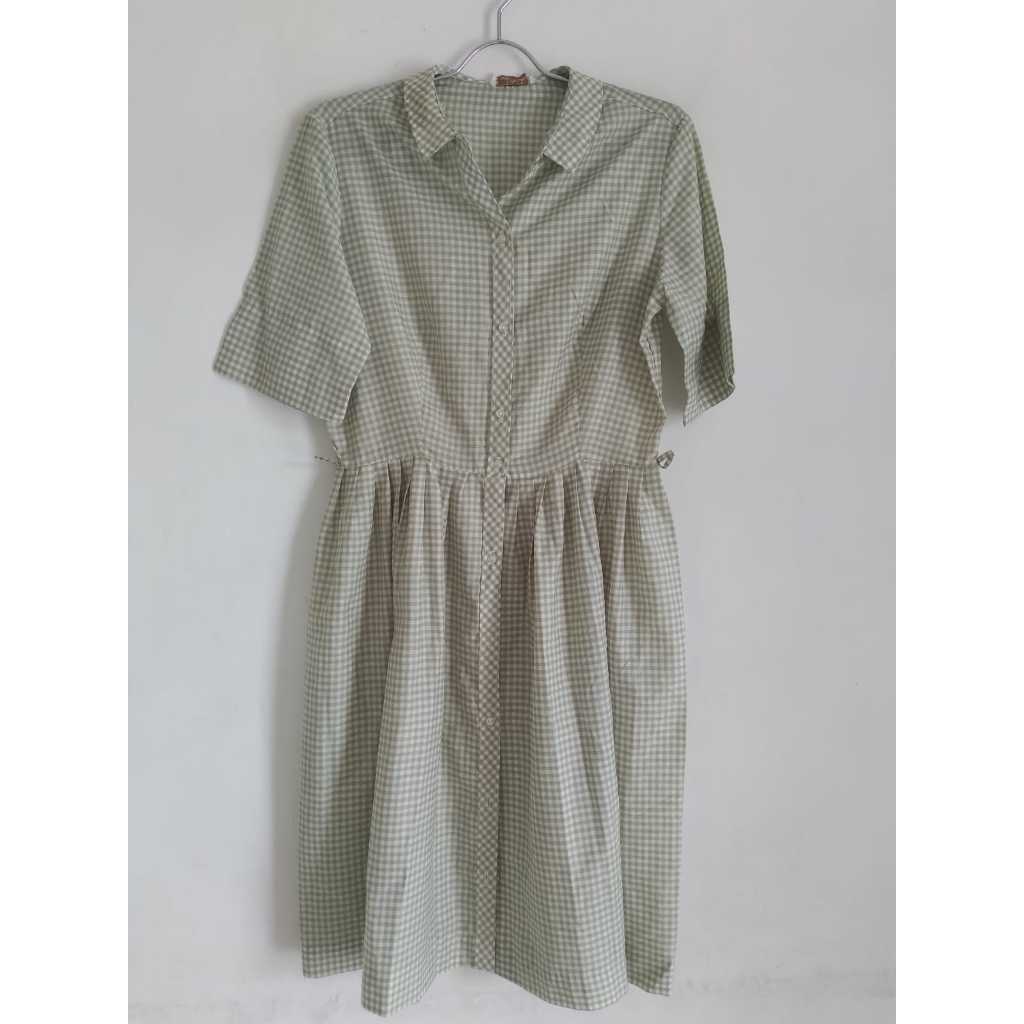 Midi Dress / Gaun Lengan Pendek warna Hijau Muda Preloved 15