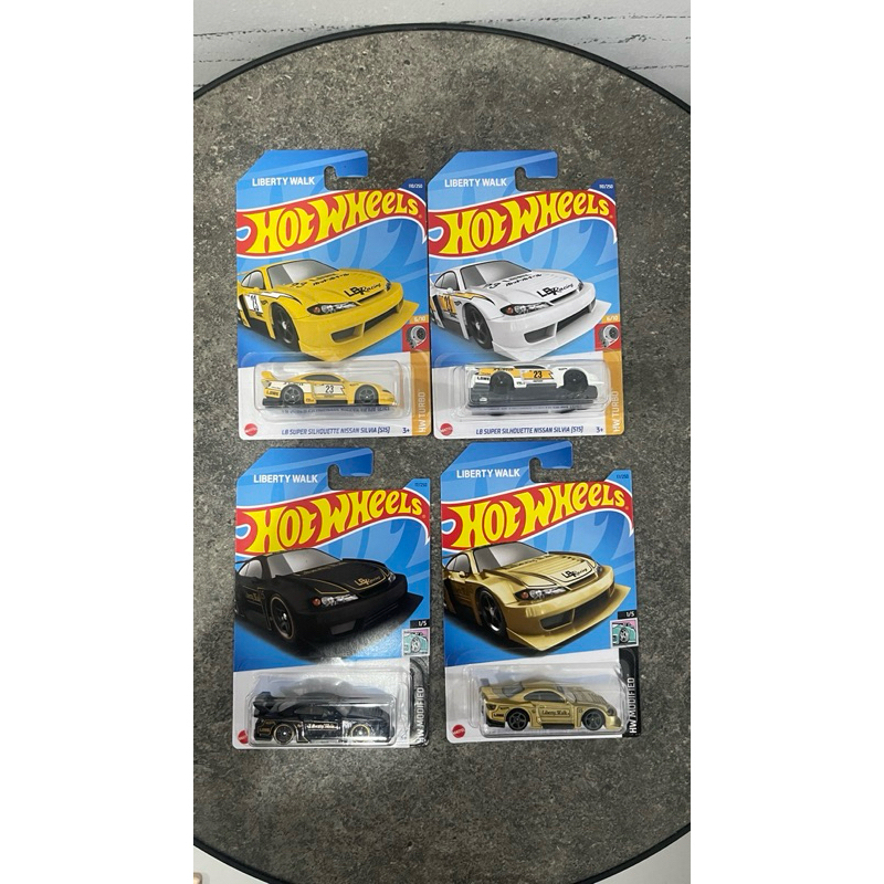 Hotwheels LBWK Silvia S15