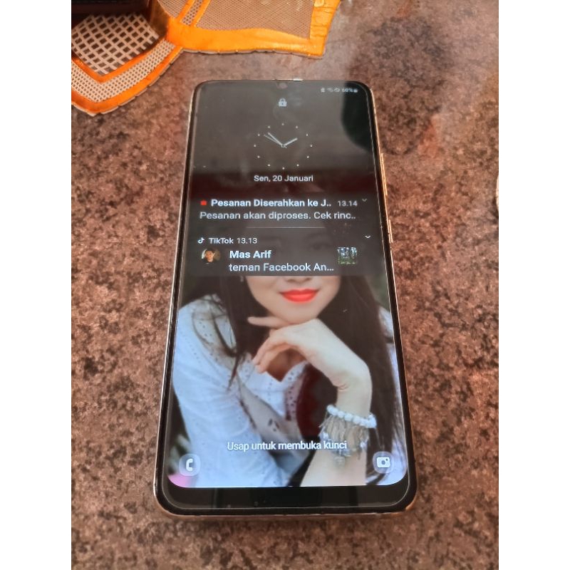 SAMSUNG A90 SECOND