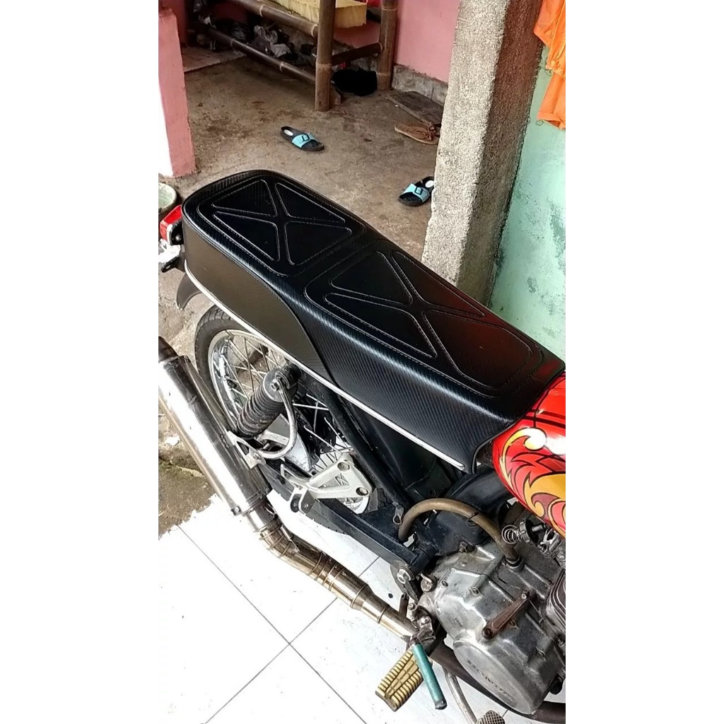 jok cb 100 kulit xx carbon/jok cb