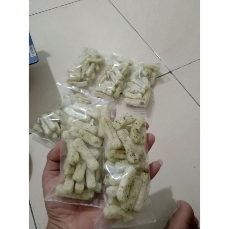 

kerupuk rawit enak gurih pedas