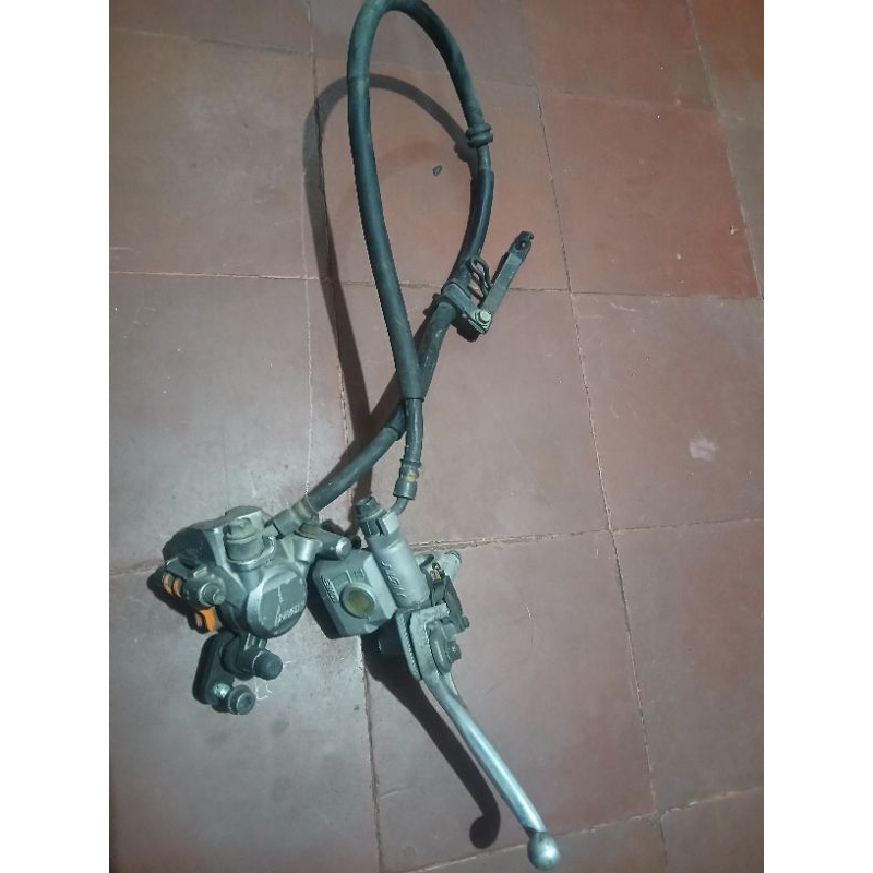 master kaliper revo/blade/supra125 Fi