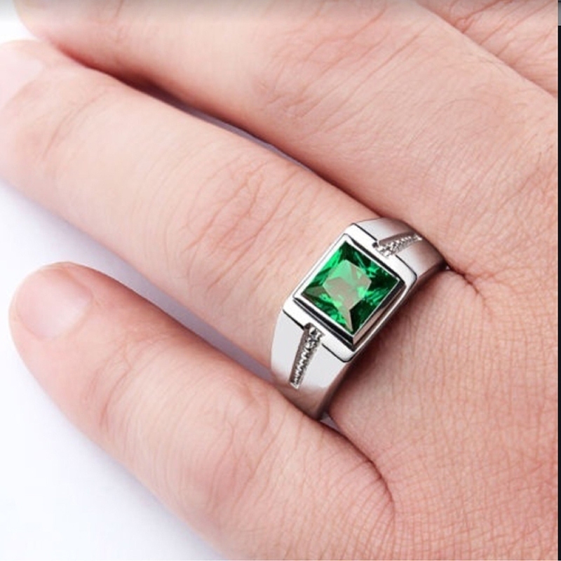 Cincin Pria Titanium Batu Zirkon Sintetis Simple Elegant / Cincin Silver Batu Hijau Mewah / Green Si