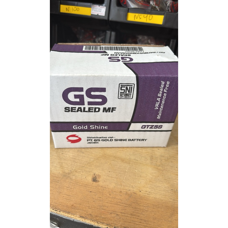 AKI GS 5AH Gold Shine
