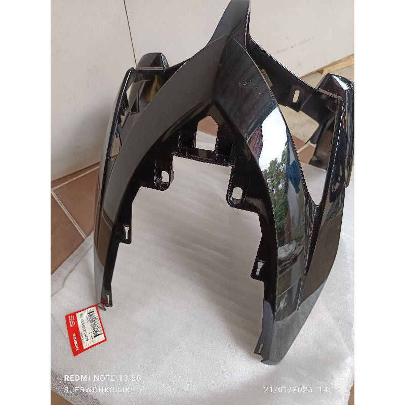 64301-KVB-930FMB panel depan honda vario110 karbu hitam original AHM
