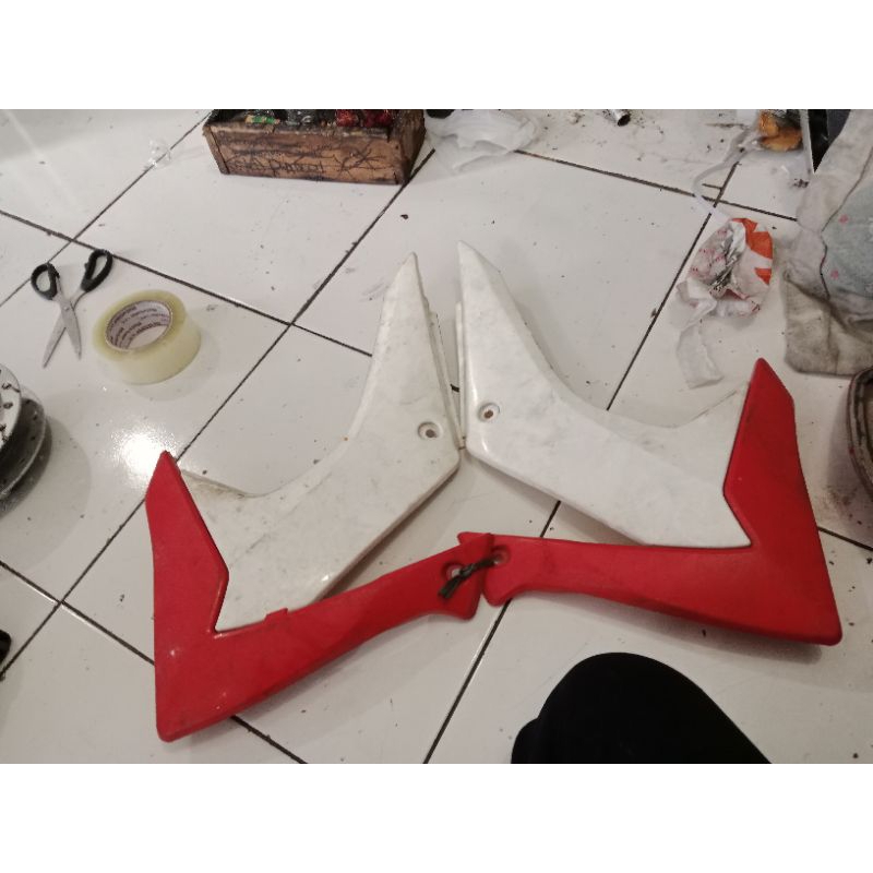 sayap tangki crf230 merk snd copotan cover sayap crf230 snd