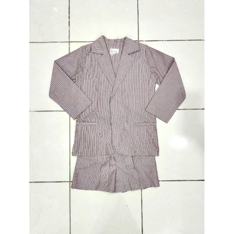 Unbranded Set Brown Stripes Blazer and Shorts/ Setelan Blazer dan Celana Pendek Hotpants Wanita Salu