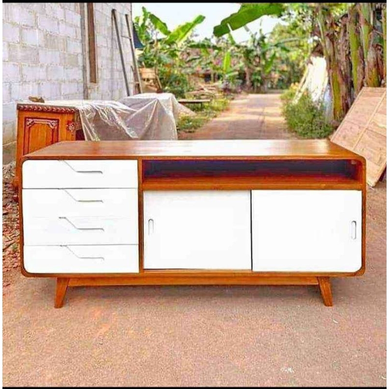 bufet tv retro kayu jati perpaduan warna natural dan warna putih duco