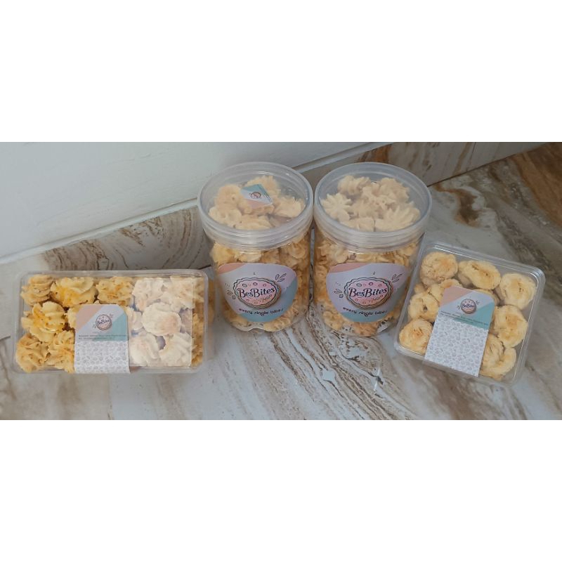

kue sagu keju PREMIUM renyah toples panjang 400g