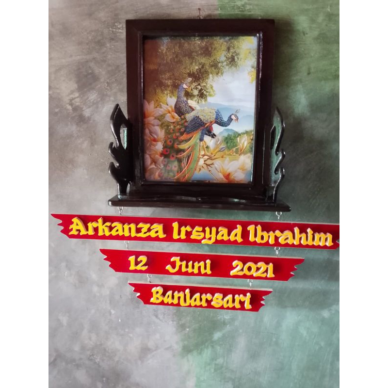 HIASAN DINDING UKIR NAMA DAN TANGGAL LAHIR COSTUM