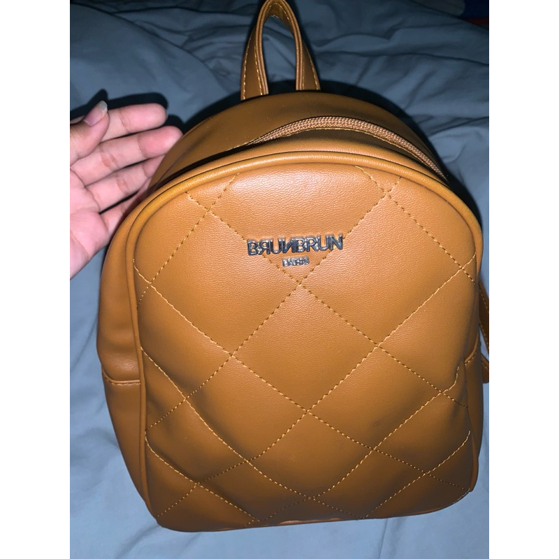 TAS RANSEL TAS PUNGGUNG DIONE BRUNBRUN PARIS