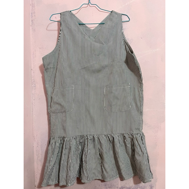 Outer Tunik garis garis Tanpa Lengan