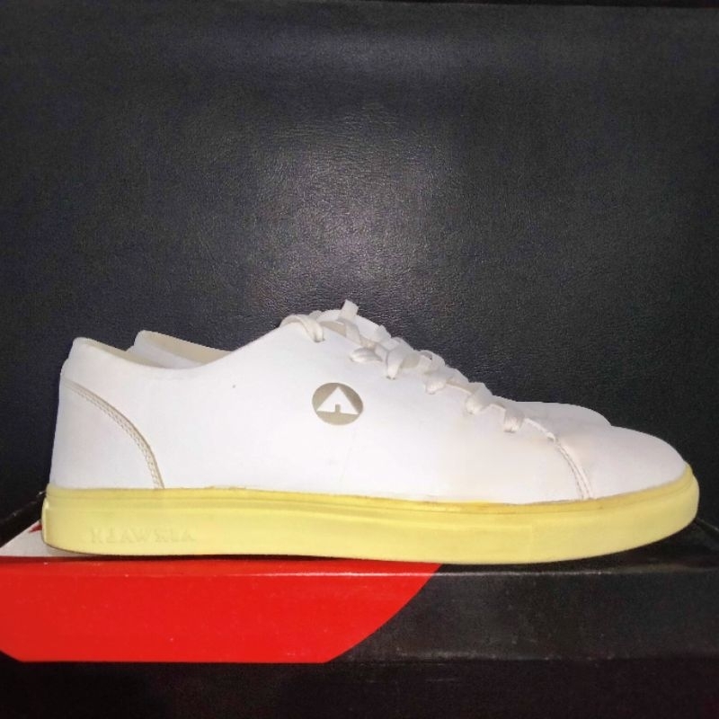 Sepatu Casual AIRWALK Putih Original