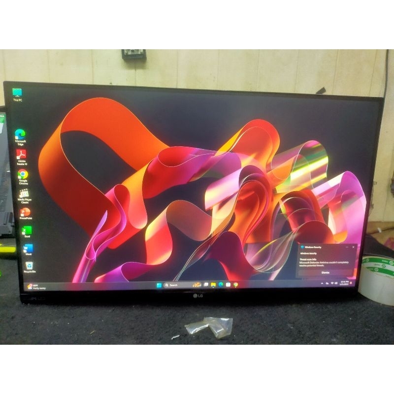 monitor LG 23MP68VQ 23inchi
