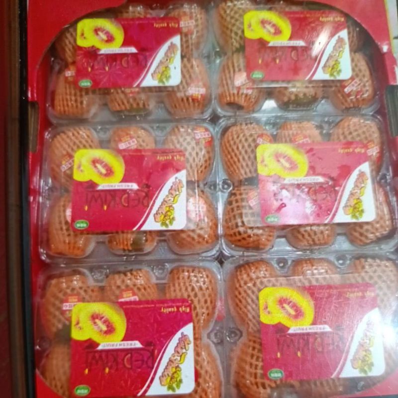 

Buah Kiwi Red Manis 500gr