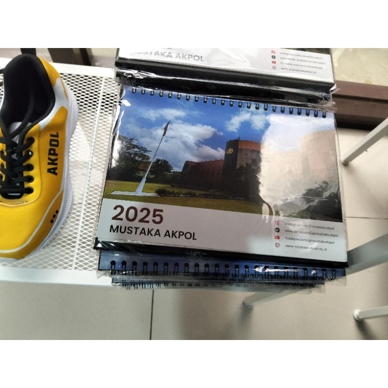 

Kalender Akpol
