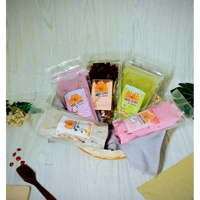 

mie lidi by manis lumer pouch +-80 g murah enak mi lidi best seller