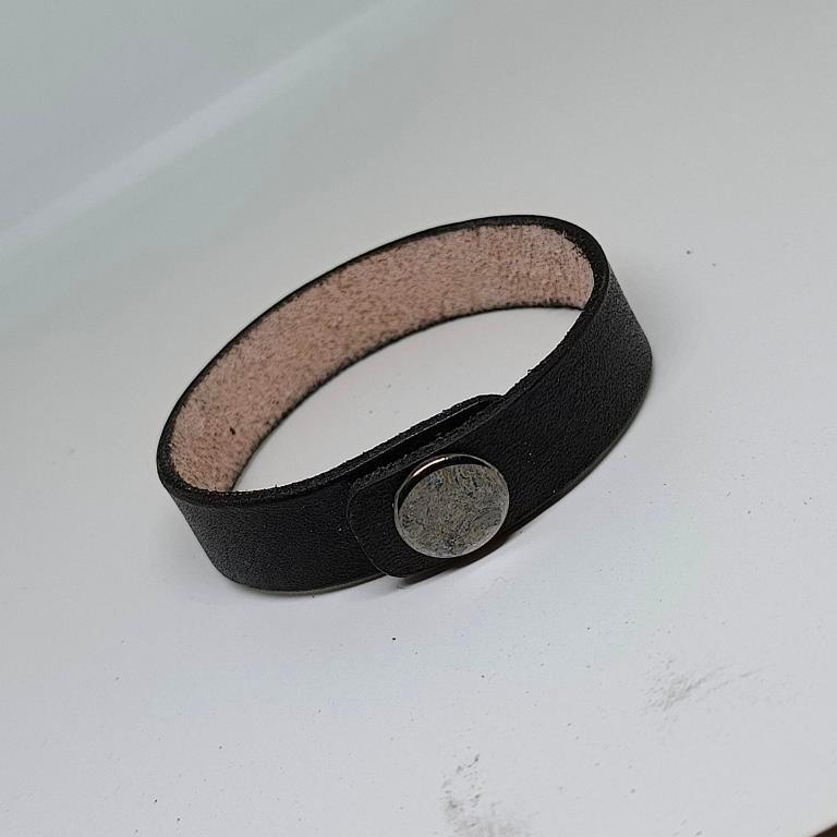 Gelang Kulit Pria Polos Lebar 12 mm