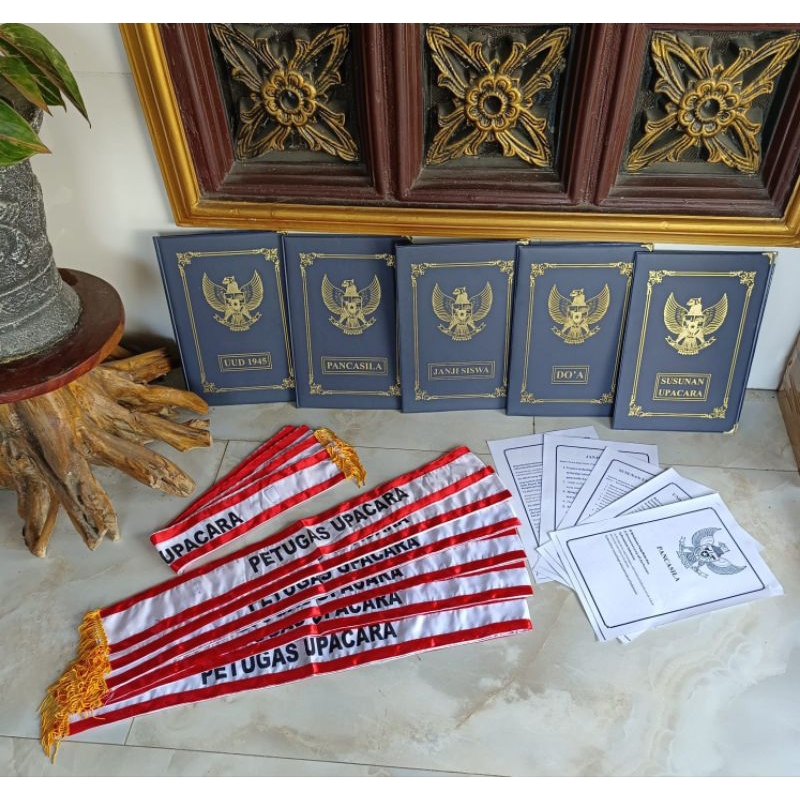 

Map upacara 1set+10slempang