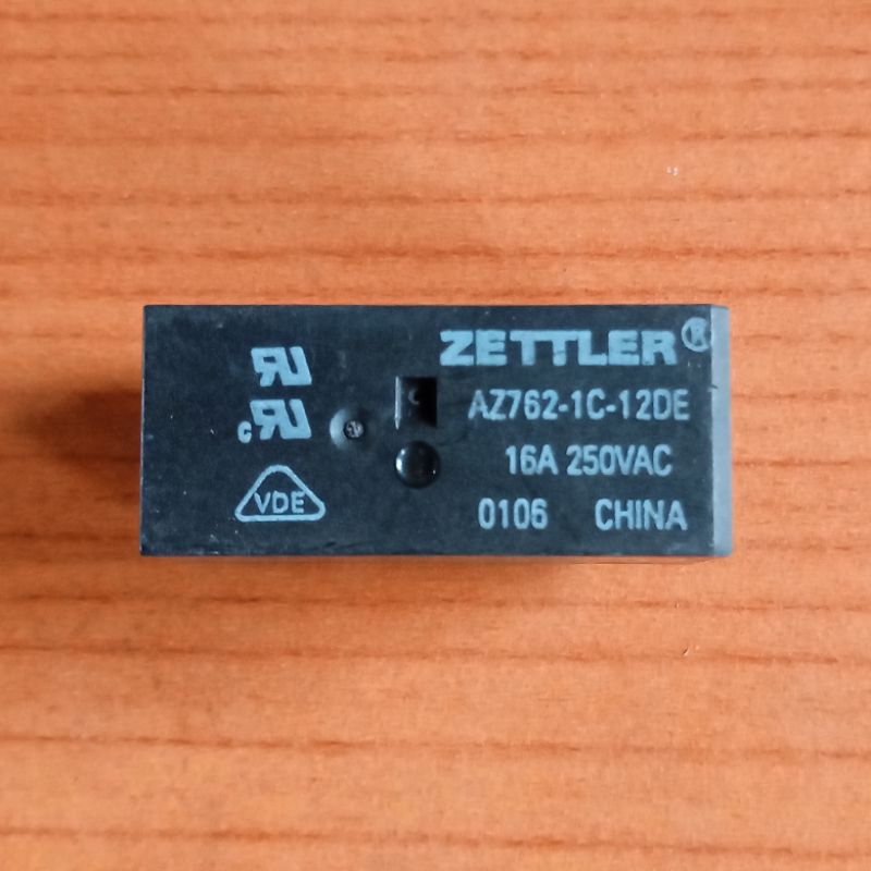 Relay ZETTLER 12V 16A 8 Pin Panjang 2.9cm Cabutan
