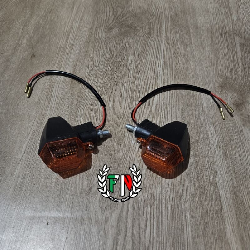 Lampu Sein Belakang KR-150 SP Body kotak