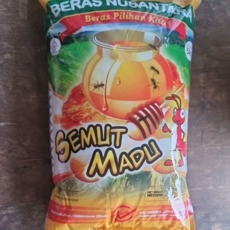 

Beras Medium Semut Madu 5 kg