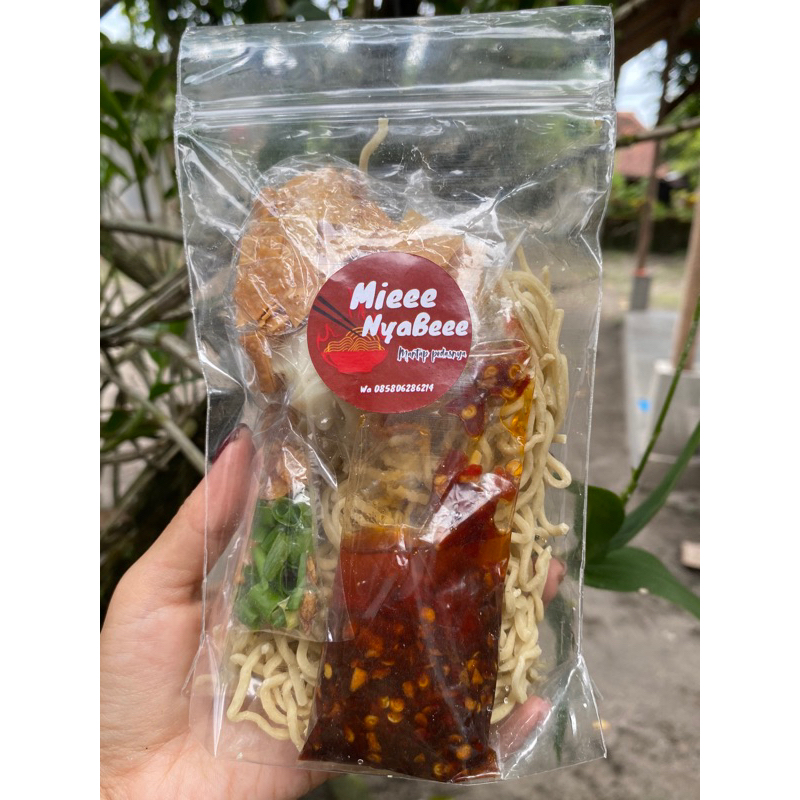 

Mieee NyaBeee (miee instan pedas lv 0-5)