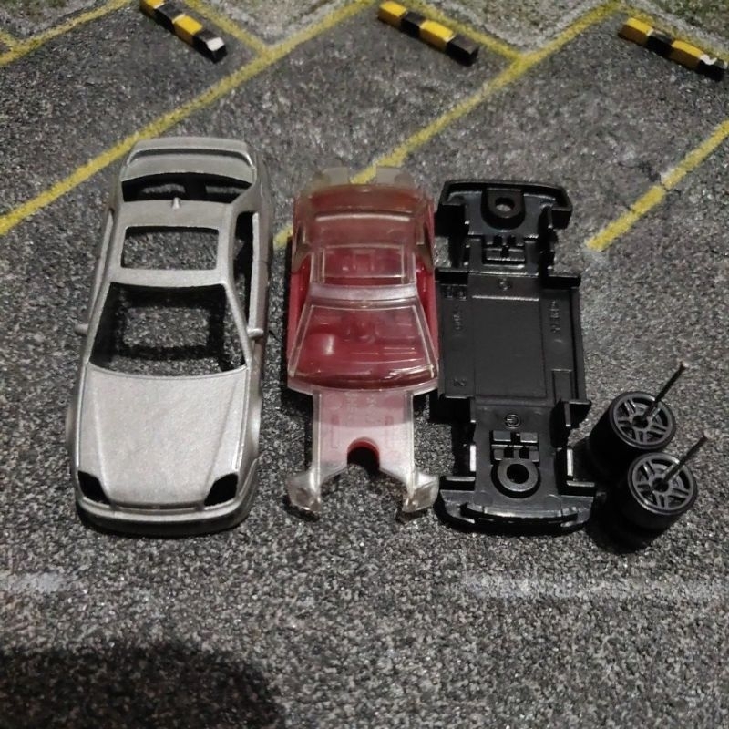 hotwheels factory unrivet unspoon (98 Honda prelude) warna silver