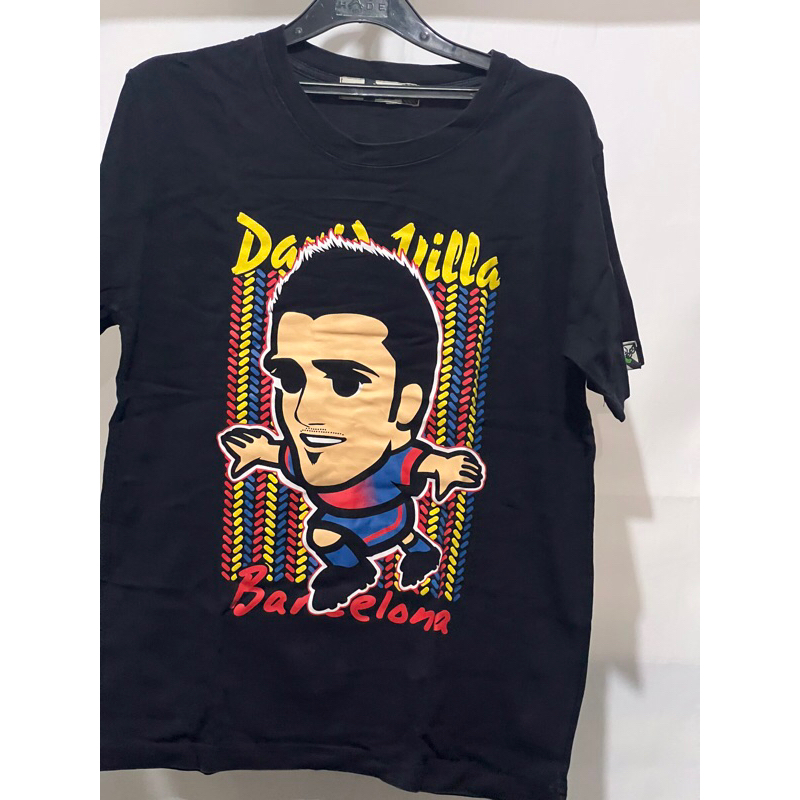 [USED/BEKAS] FC Barcelona David Villa Cartoon T Shirt Kaos Kartun David Villa Barcelona Sepak Bola |