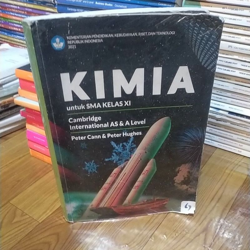 KIMIA SMA KELAS XI Cambridge International AS & A Level Kurikulum 2021
