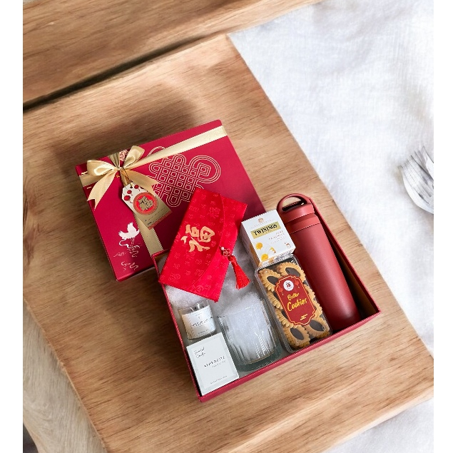 

Exclusive Hampers Chinese New Year 2025 Imlek Ready Stock (Beijing A)