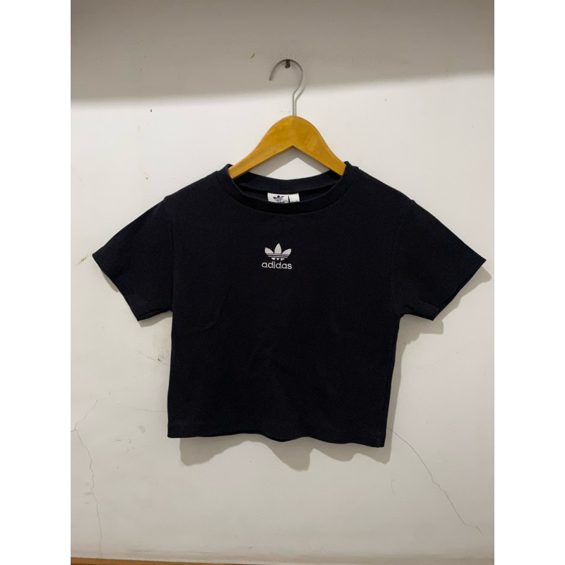 preloved adidas crop top