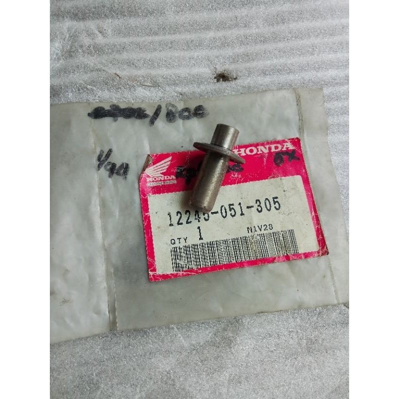 BOS BOSH KLEP KATLUB KATUP EX EXHALIST HONDA C70 C70 C700 C 700 ORIGINAL ASLI HONDA.