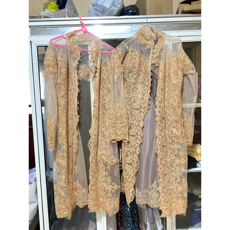 Kebaya ibu hajat free veil hijab, set kebaya ibu hajat 2 pcs kondisi baru