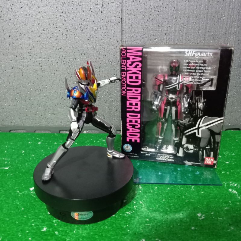 SHFiguard Kamen Rider Decade Violent Emotion BANDAI ( BIB ) SHF dan Kamen Rider Den-O Climax form or