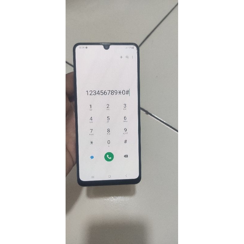 lcd copotan Samsung A32 original. retak dikit di pojok.