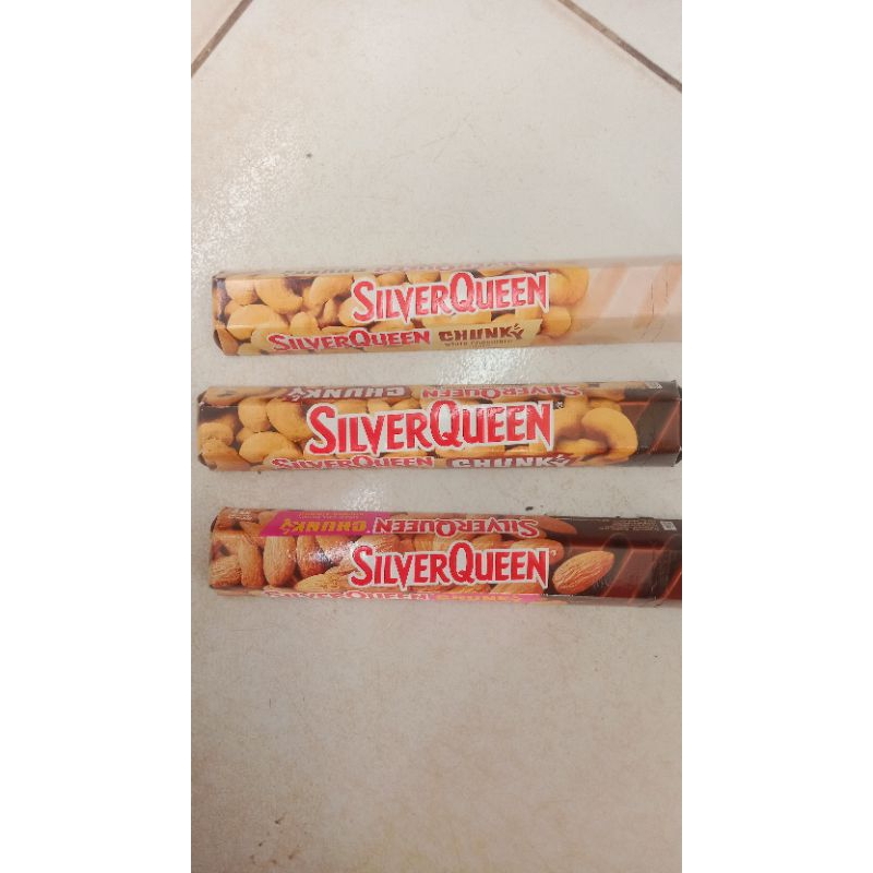 

silverqueen chungky cashew, almond dan white 85 g