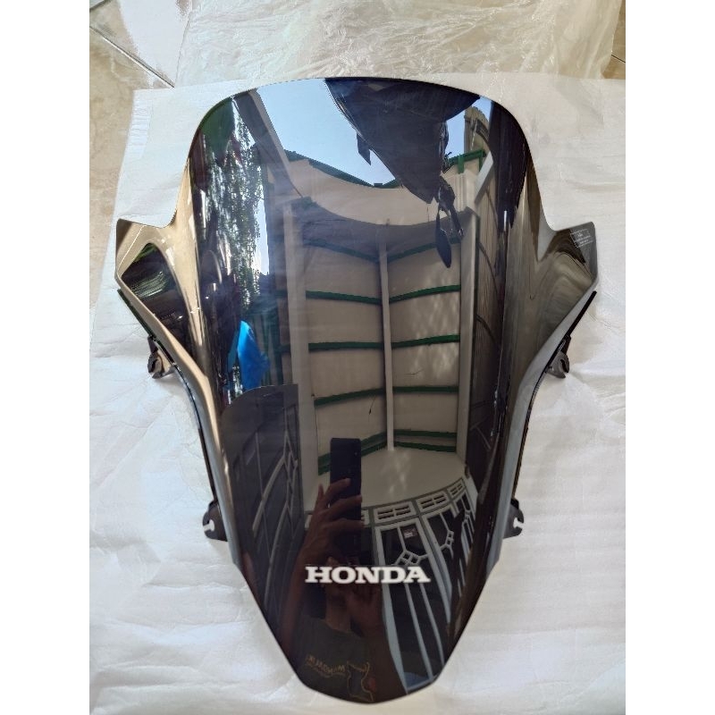 WINSHIELD/VISOR PCX 160 ORIGINAL HONDA THAILAND