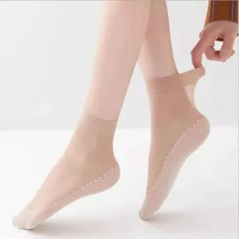 Stocking Pendek Wanita / Kaos Kaki Stocking Warna Kulit