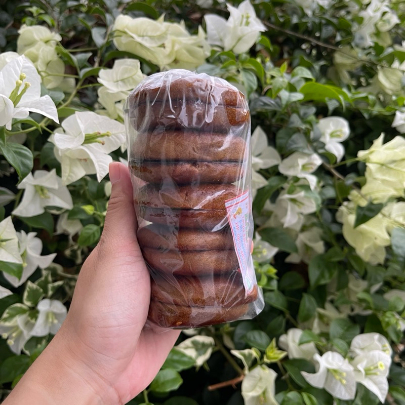 

Kue Sagu (tekstur kue lembut)