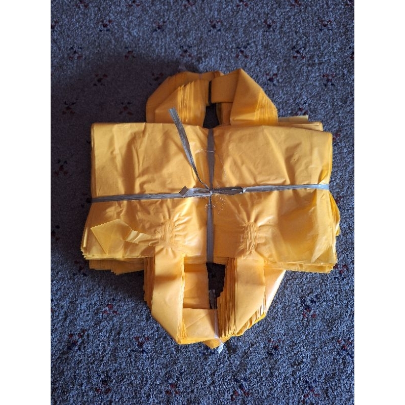 

Tas Plastik 25 Tas tali kantong softhandle ukuran 25 x30 /Tas souvenir