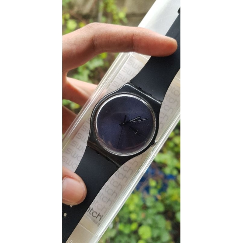 swatch black rebel