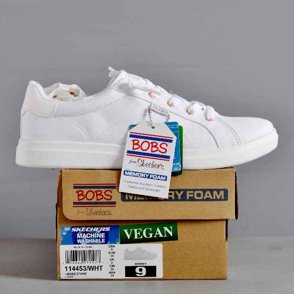 SKECHERS  Bobs d'vine size 39 / 26 cm - Retail 700k - Women's Sneakers