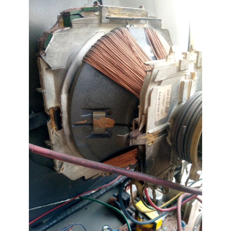 yoke, konde TV tabung slim 21inc Polytron ,Non EW.