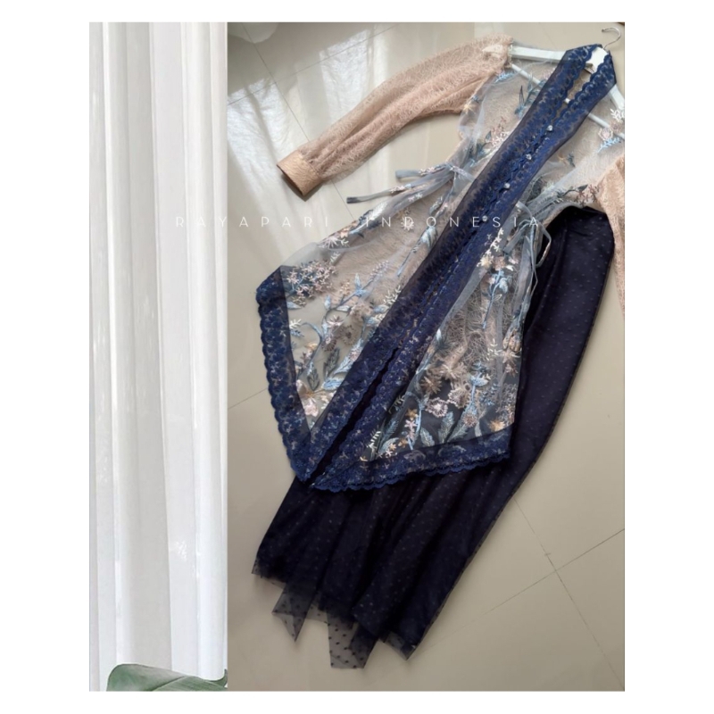 Rayapari Indonesia - Dayana Set Rok Polka