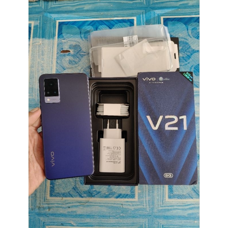 vivo V21 5g 8/128gb second likenew