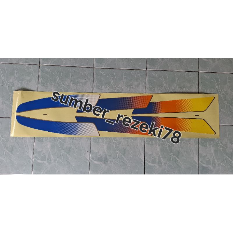 stiker sticker Isuzu panther minibus tiga daun/stiker list body panther/sticker panther